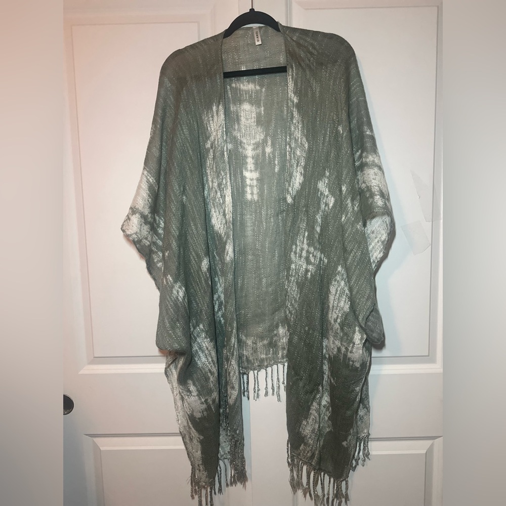 Torrid Olive Green Tie Dye Fringe Kimono Open Front - OS